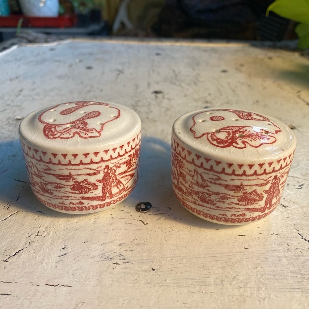 Royal China Memory Lane Salt & Pepper